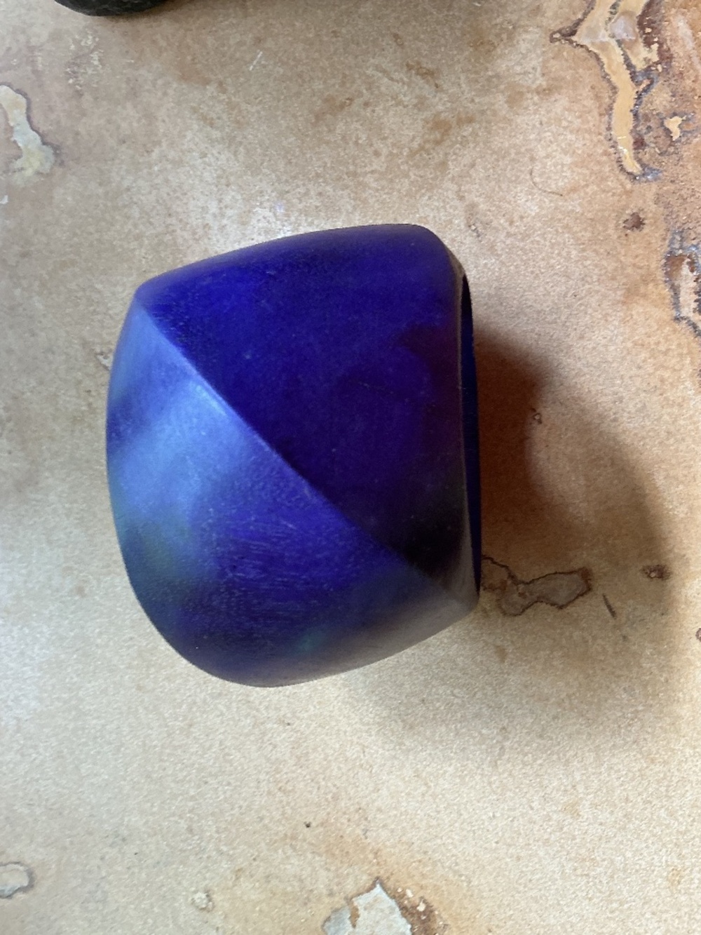 Large wooden LYNNGARD MONIES STYLE bangle